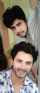 Rohit-Sahni-with-his-Brother-Himanshu-Sahni-132x300