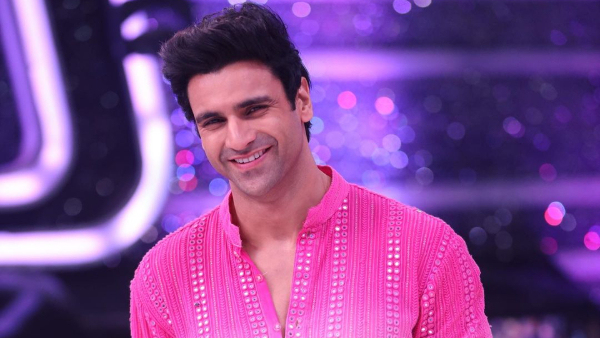 Vivek Dahiya Bio