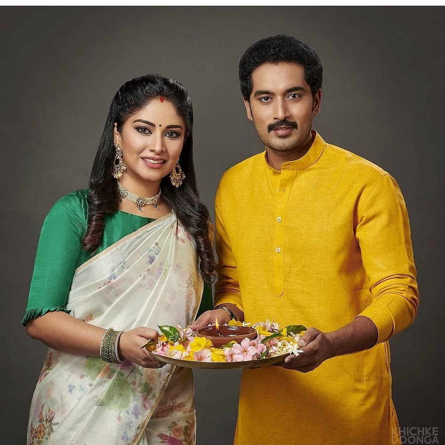 Nirupam Paritala With Wife Manjula