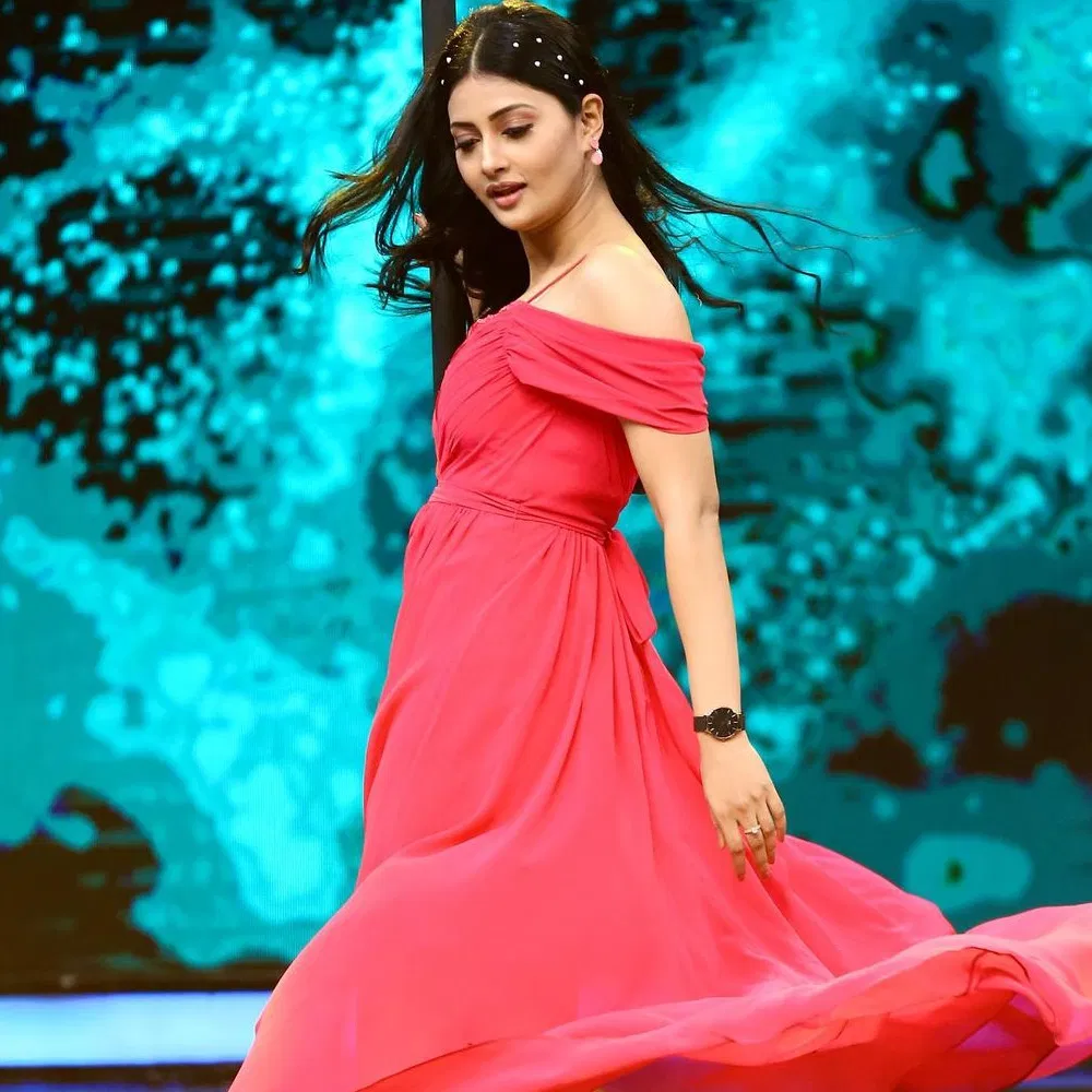 Debjani Modak Age, Family, Images, Biography, Wiki & More
