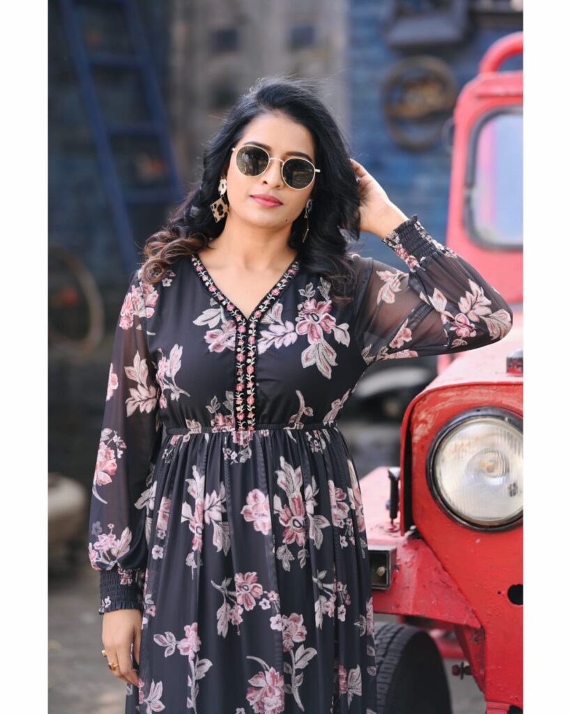 anshu reddy hd photos