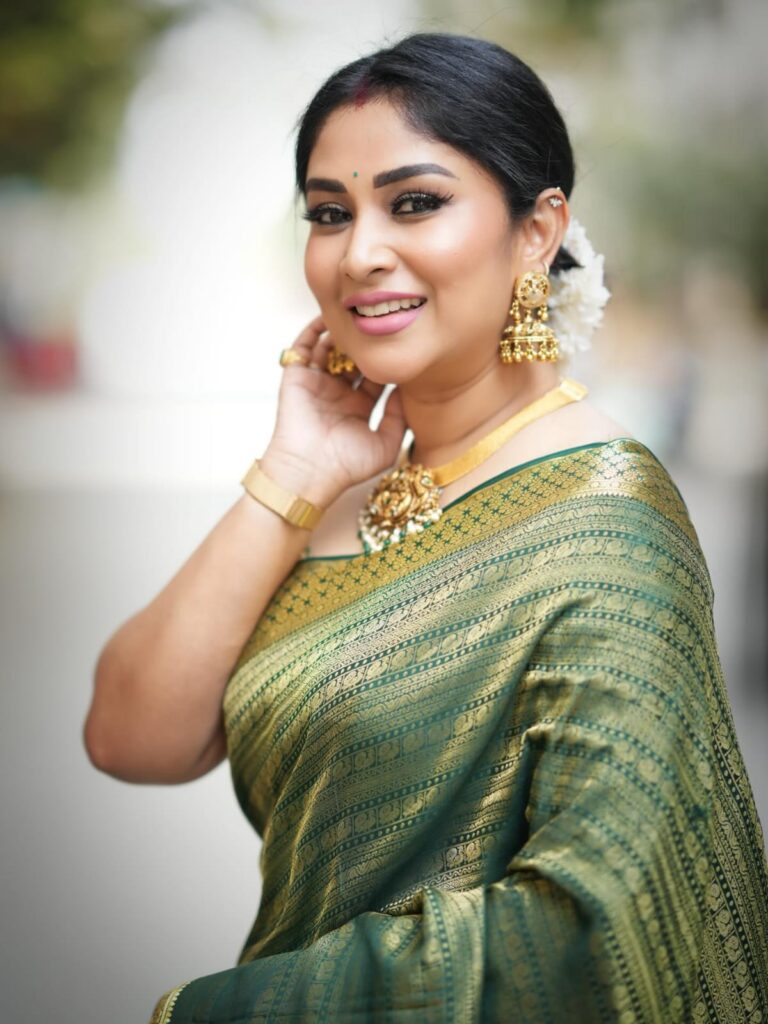 Manjula Paritala hd photos