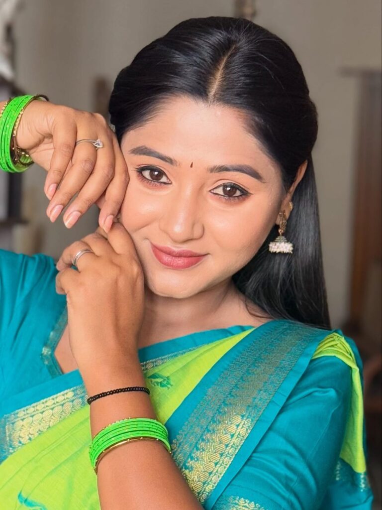 Pavithra B Naik hd photos