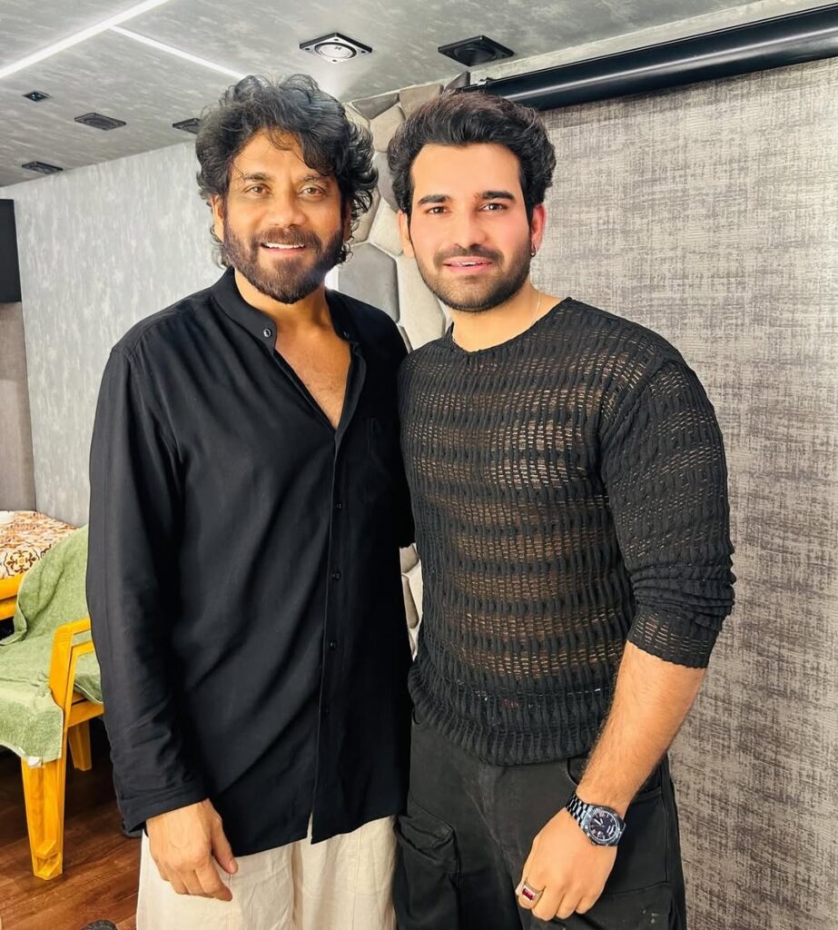 Akhil Sarthak with king nagarjuna