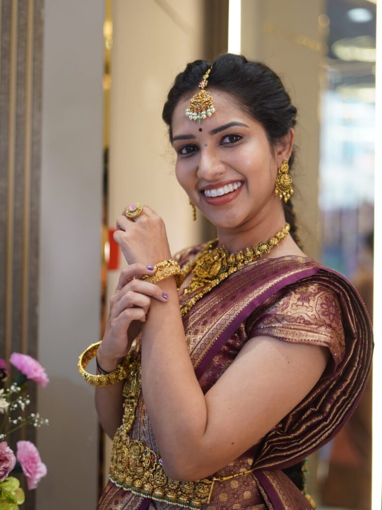 Anusha Ratnam BIGG BOSS 9 Agnipariksha  hd photos