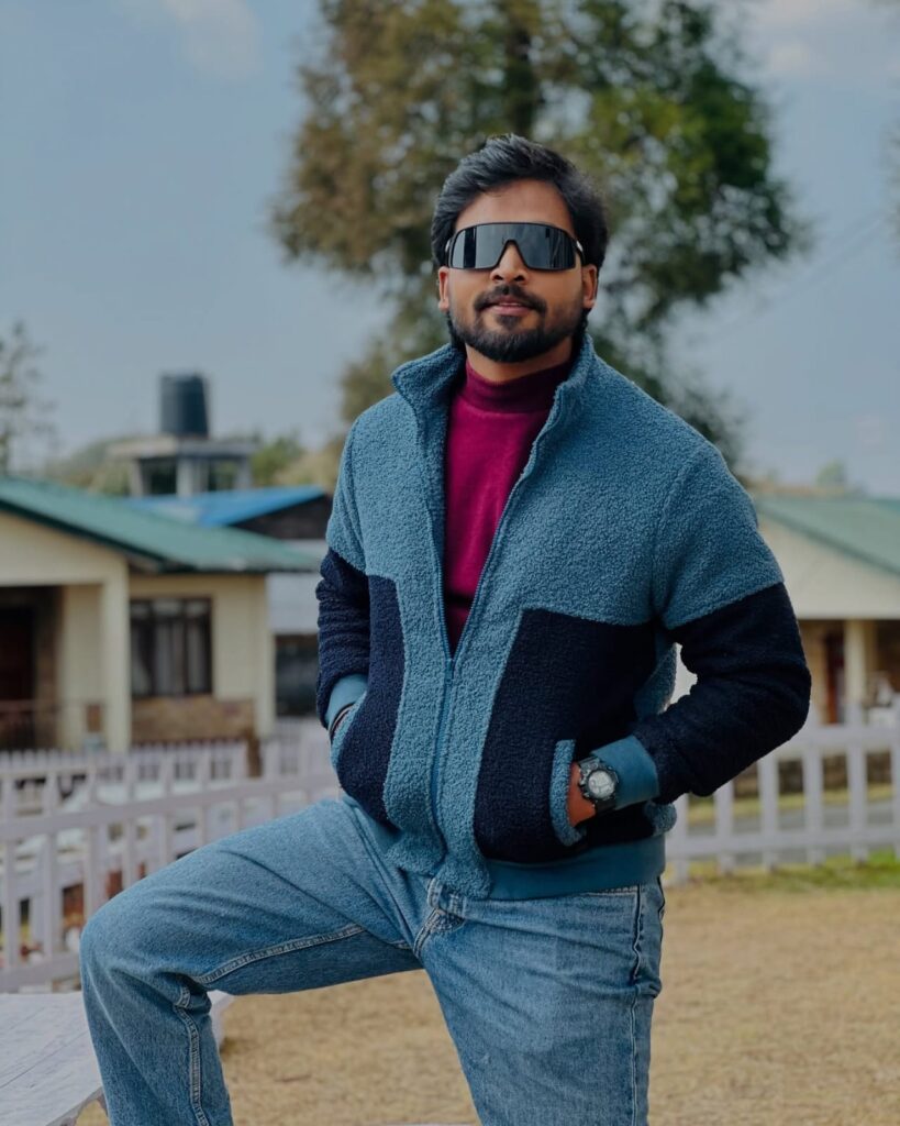 Mukesh Gowda hd photos