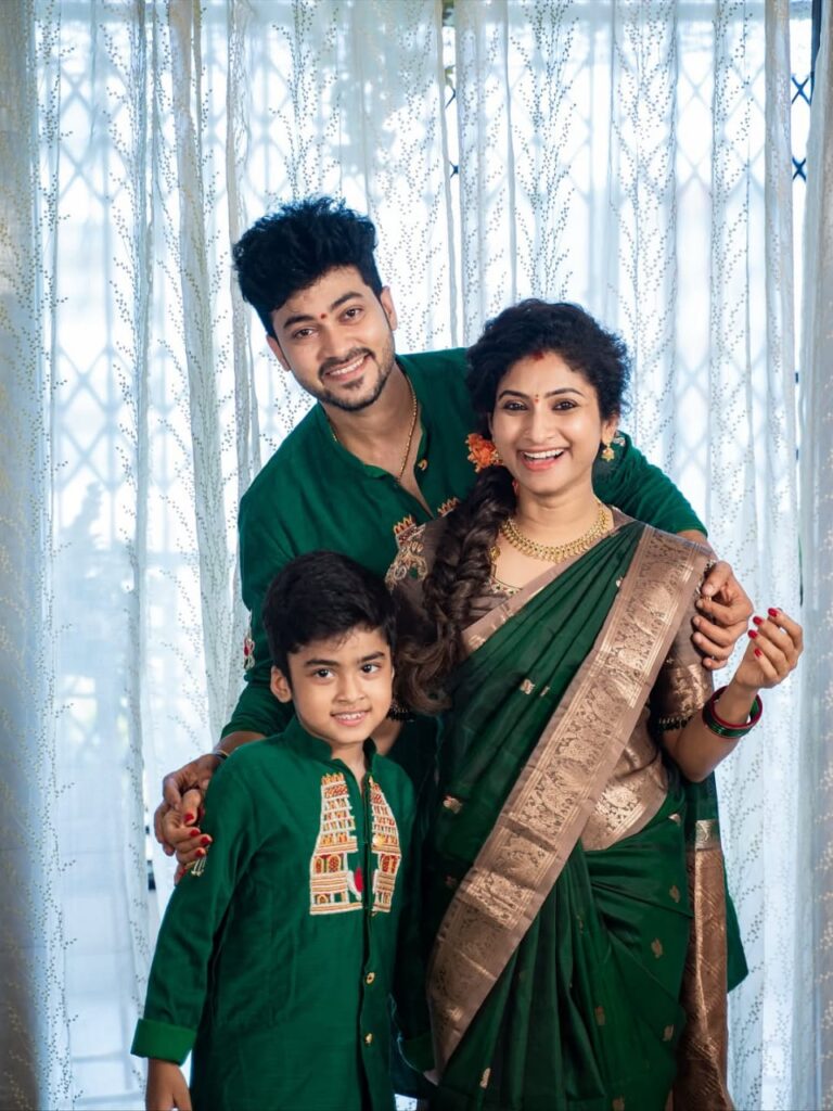 Siddharth Varma  With Wife Vishnu and son Ayaansh  Varma