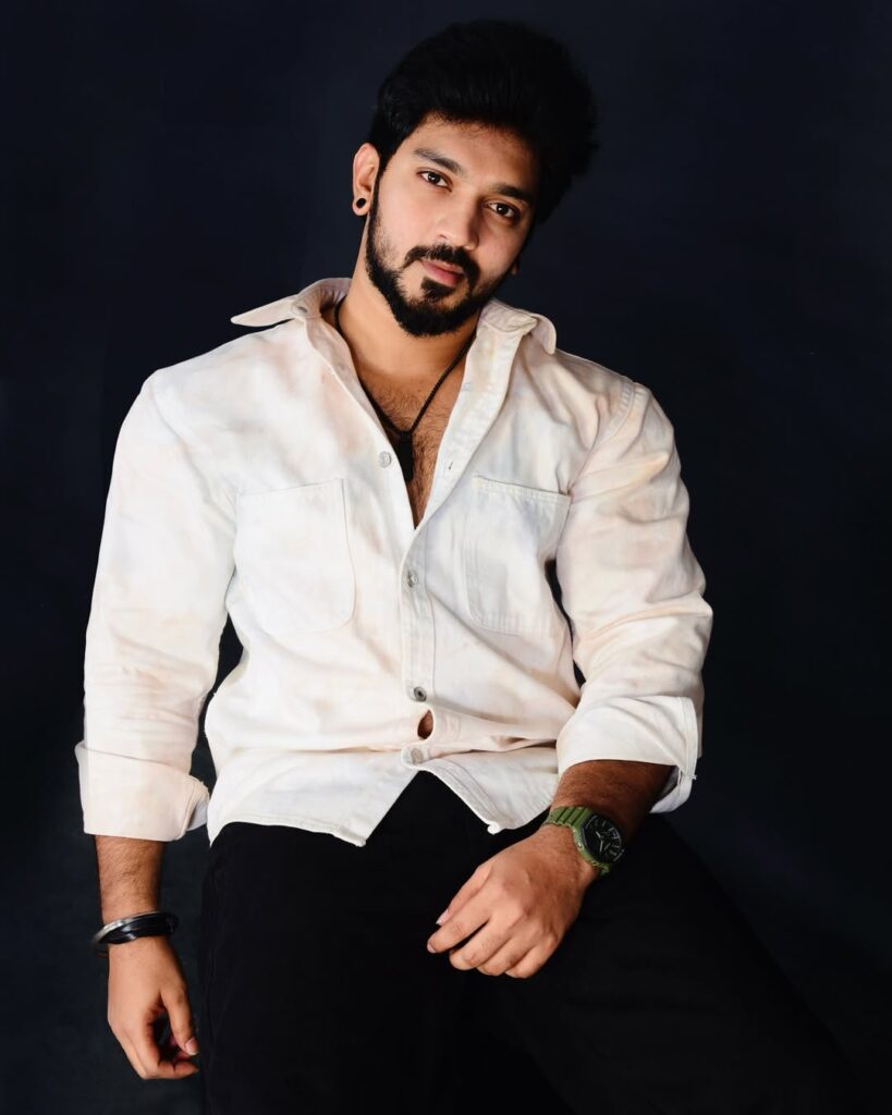 Raki Gowda (also known as Rakesh Gowda) 