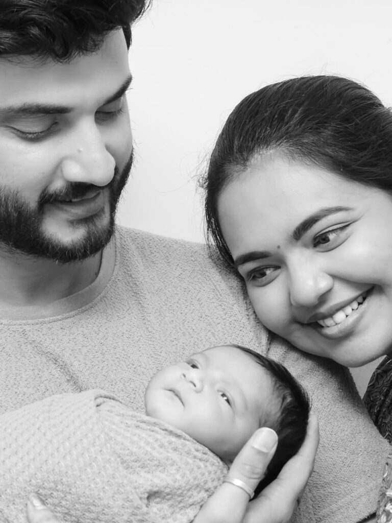 Rohit Sahni with wife Marina and daughter