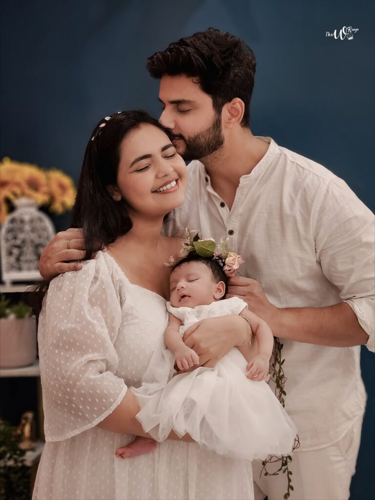 Rohit Sahni with wife Marina and daughter